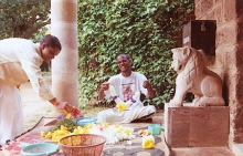 Flower seva
